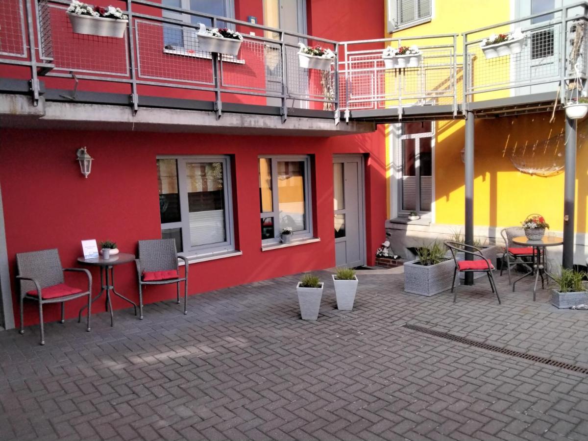 Hotel Am Weinbergschloss Waren  Exterior foto